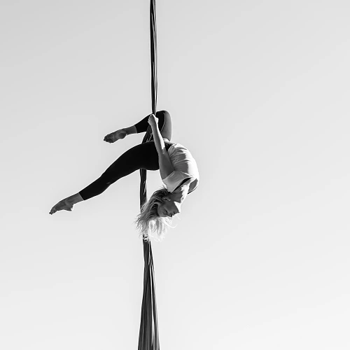 Isarseide - Luftakrobatik Performance